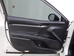 Toyota Camry 2.5G Luxury - ფოტო 10