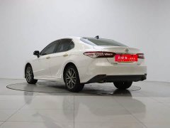 Toyota Camry 2.5G Luxury - ფოტო 6