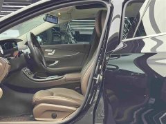 Mercedes-Benz E-Class New Energy Facelift E 350 e L Plug-in Hybrid Sedan - ფოტო 8