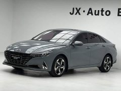 Hyundai Elantra 2022 1.5L CVT Luxury - ფოტო 1