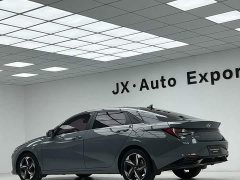 Hyundai Elantra 2022 1.5L CVT Luxury - ფოტო 10