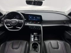 Hyundai Elantra 2022 1.5L CVT Luxury - ფოტო 19