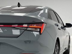 Hyundai Elantra 2022 1.5L CVT Luxury - ფოტო 7