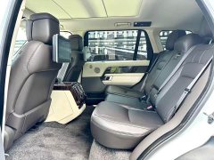 Land Rover Range Rover 3.0 L6 400PS Heritage Extended Wheelbase Classic Edition - ფოტო 7