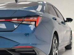 Hyundai Elantra 1.5L CVT GLX Elite - ფოტო 10