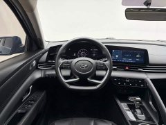 Hyundai Elantra 1.5L CVT GLX Elite - ფოტო 17