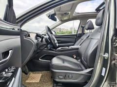 Hyundai Tucson L 1.5T DCT LUX Luxury Edition - ფოტო 9