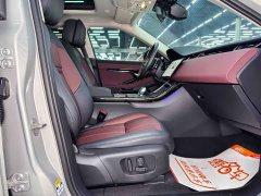 Land Rover Range Rover Evoque 2024 Range Rover Evoque L SE Radiance Prestige Edition - ფოტო 9