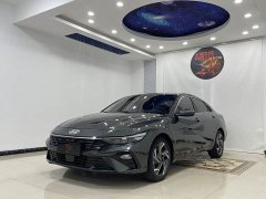 Hyundai Elantra 2023 1.5L CVT GLX Elite - ფოტო 1