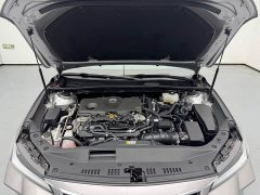 Toyota Avalon 2022 Hybrid 2.5L Luxury - ფოტო 11
