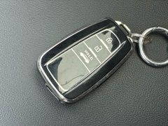 Toyota Avalon 2022 Hybrid 2.5L Luxury - ფოტო 19