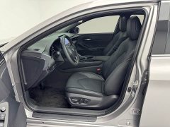 Toyota Avalon 2022 Hybrid 2.5L Luxury - ფოტო 8