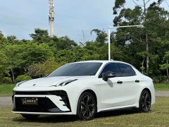 Lynk & Co Geely Lynk & Co 03 2.0T Diesel DCT Pro - ფოტო 1