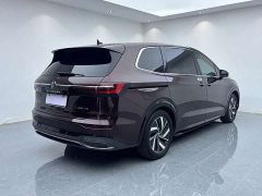 Volkswagen Viloran 2020 330TSI Luxury - ფოტო 14