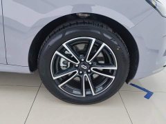 AITO M5 Pure Electric Ultra Rear-Wheel Drive - ფოტო 6