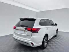 Mitsubishi Outlander Facelift 2.0L FWD Comfort 5-Seater - ფოტო 6