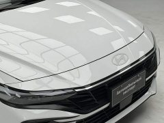 Hyundai Elantra 1.5L CVT GLX Elite - ფოტო 6