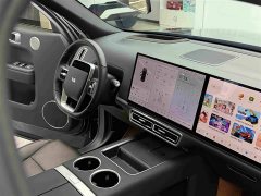 Li Auto Ideal L8 2023 Air - ფოტო 7