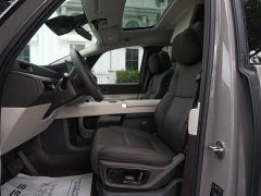Li Auto Li Xiang MEGA Ultra - ფოტო 13