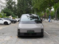 Li Auto Li Xiang MEGA Ultra - ფოტო 2