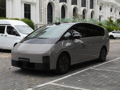 Li Auto Li Xiang MEGA Ultra - ფოტო 1