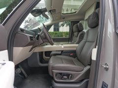 Li Auto Li Xiang MEGA Ultra - ფოტო 13