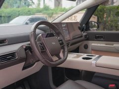 Li Auto Li Xiang MEGA Ultra - ფოტო 14