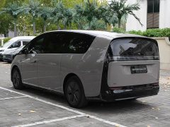 Li Auto Li Xiang MEGA Ultra - ფოტო 7