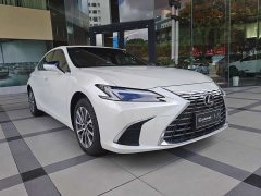 Lexus ES 200 Premium Edition - ფოტო 3