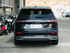 Volkswagen Viloran 380TSI Prestige - ფოტო 5