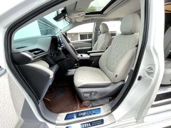 Toyota Sienna 2021 2.5L Hybrid Comfort Edition - ფოტო 20