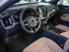 Volvo XC60 B5 AWD Smart Luxury Edition - ფოტო 10