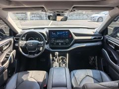 Toyota Highlander 2.5L Intelligent Hybrid AWD Premium 7-Seater - ფოტო 11