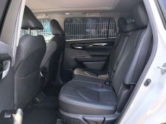 Toyota Highlander 2.5L Intelligent Hybrid AWD Premium 7-Seater - ფოტო 9