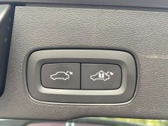 Volvo XC60 Plug-in Hybrid T8 Plug-in Hybrid Long Range AWD Smart Luxury Edition - ფოტო 19