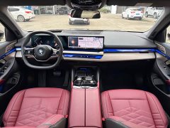 BMW 5 Series 530Li Luxury Edition Premium Package - ფოტო 9