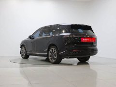 Volvo eπ008 210Ultra Ruoyi Edition 5-seater - ფოტო 3