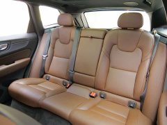 Volvo XC60 Plug-in Hybrid 2025 Extended Range AWD Smart Luxury Edition - ფოტო 12