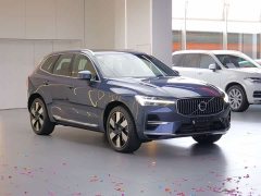 Volvo XC60 Plug-in Hybrid 2025 Extended Range AWD Smart Luxury Edition - ფოტო 3