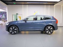 Volvo XC60 Plug-in Hybrid 2025 Extended Range AWD Smart Luxury Edition - ფოტო 4