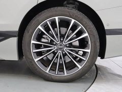 Audi A6L e-tron Launch Edition with Qiankun Intelligent Driving - ფოტო 13