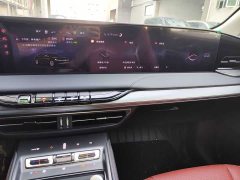 Lincoln Z 2.0T Premier - ფოტო 16