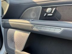 NIO ES8 2026 Six-Seat Executive Signature Edition - ფოტო 16