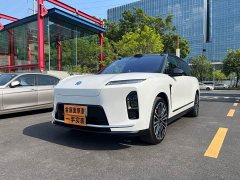 NIO ES8 2026 Six-Seat Executive Signature Edition - ფოტო 2