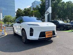 NIO ES8 2026 Six-Seat Executive Signature Edition - ფოტო 7