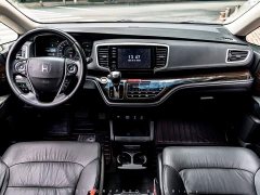 Honda Odyssey 2.0L Sharp Premium Edition - ფოტო 3