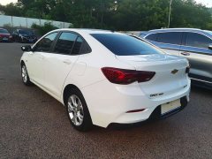 Chevrolet Cruze 325T Automatic Joyful Edition - ფოტო 5