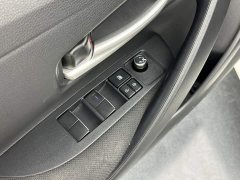 Toyota Corolla 1.8L CVT Luxury - ფოტო 10