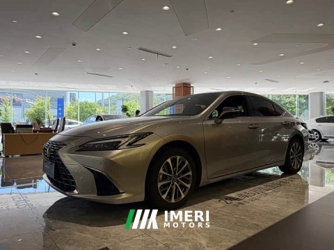 2025 Lexus ES 300h Premium Edition - ავტომობილი ჩინეთიდან