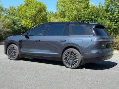 NIO ES8 2026 Six-Seat Executive Signature Edition - ფოტო 6